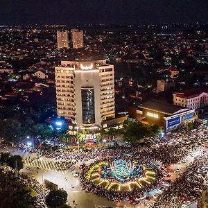 Muong Thanh Grand Phuong Dong Otel Vinh Exterior photo