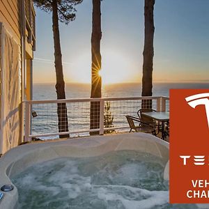 Breathtaking Oceanview! By Oceanviewhottubs Oceanfront! Shelter Cove Ca Tesla Ev Station Daire Exterior photo