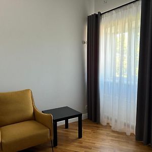 Seveneleven Apartments Çernivtsi Exterior photo