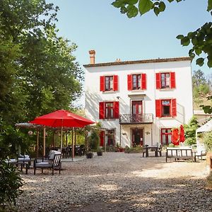 Domaine Des Lilas Bed & Breakfast Saint-Germain-Lembron Exterior photo