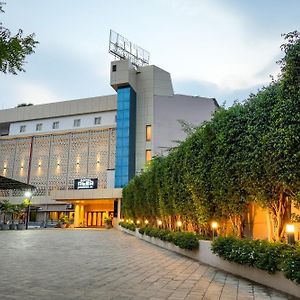 Alba Premier Kolhapur Otel Exterior photo