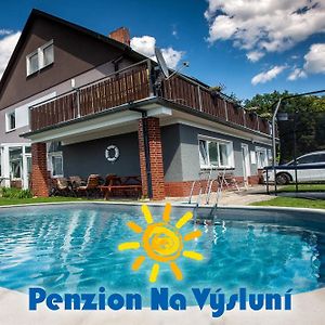 Penzion Na Vysluni Otel Nové Město nad Metují Exterior photo