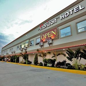 Horizon Hotel Olongapo Exterior photo