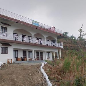 Cherry Binhar, Matogi Otel Kata Patthar Exterior photo