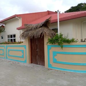 Seabreeze View - Huraa Island Otel Exterior photo