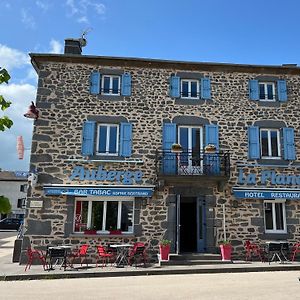 Auberge De La Planeze Otel Talizat Exterior photo