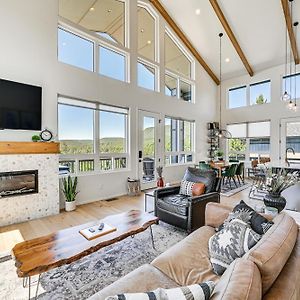 Pineberry Modern Luxury Home With Panoramic Views! Exterior photo
