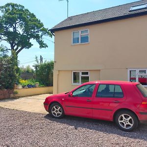 Kinton Grange Snug Daire Shrewsbury Exterior photo