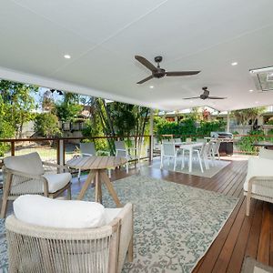 Tropical Bliss For The Whole Family Villa Townsville Exterior photo