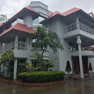 Penthouse In Sylhet Daire Exterior photo