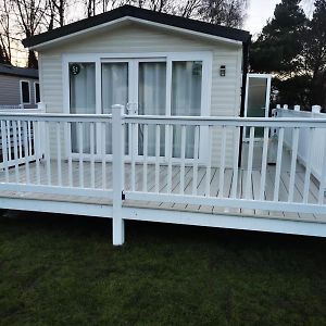 Golf And Leisure Retreat Otel Great Yarmouth Exterior photo