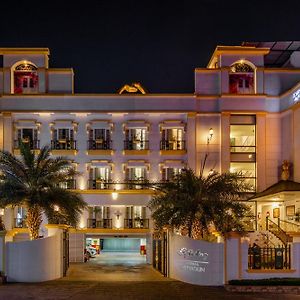 Sterling Marbella Dehradun Otel Exterior photo