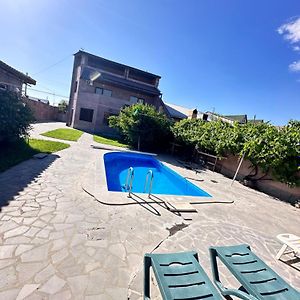 Luxury Villa With A Pool Erivan Exterior photo
