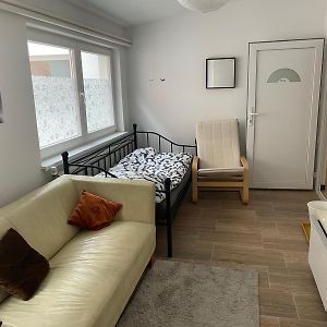 Top4 Single Zimmer Mit Eigenem Bad Daire Enns Exterior photo