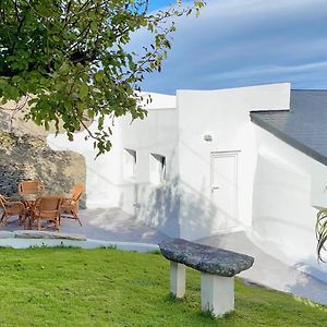 The Cliffs - La Maison Du Puits Villa Porto do Barqueiro Exterior photo