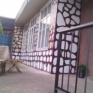 Vazken Konuk evi Tatev Exterior photo