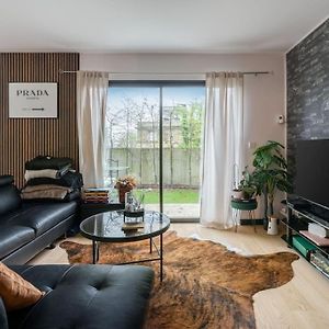 Appartement Luxueux Avec Jardin Issy-les-Moulineaux Exterior photo