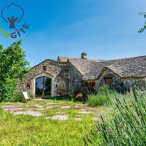 Gite De L'Aire A La Viale Villa Saint-Pierre-des-Tripiers Exterior photo