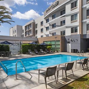 Courtyard Long Beach Airport Otel Exterior photo