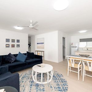 2-Bedroom Charm Near Mater Hospital Pimlico Aitkenvale Exterior photo