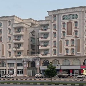 جنائن صلالة للعقارات Ganaen Salalah Gs1 Apart otel Exterior photo