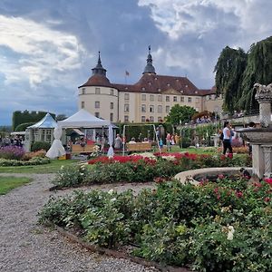 Hohenlohe -Residenz-Svetlana Daire Langenburg Exterior photo