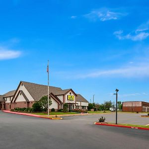 Best Western Okmulgee Otel Exterior photo