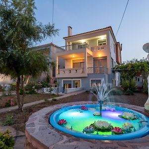 3-Br Sea View Villa With Garden In Mytilene Mytilíni Exterior photo