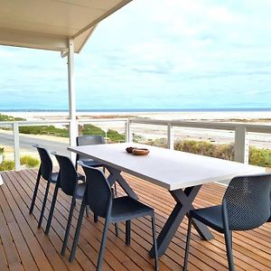 Beachfront Beauty Villa Port Moonta Exterior photo