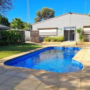 Kadina Retreat Villa Exterior photo