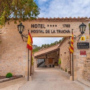 Hotel De La Trucha Villarluengo Exterior photo