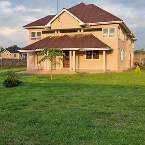 Casa Nadreya Home Nakuru Exterior photo