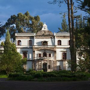 Hacienda La Cienega Otel Latacunga Exterior photo