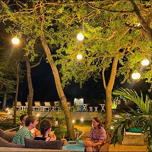 Maritime Nest Cabanas Tangalle Exterior photo