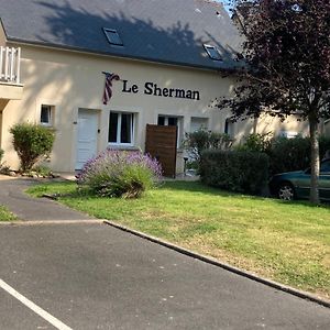 Le Sherman Otel Colleville-sur-Mer Exterior photo