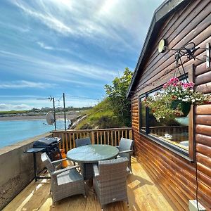 Cosy Portmor Log Cabin- Sea Views, Deck & Relaxation Daire Malin Head Exterior photo