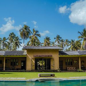 Rivendell Twisted Tree Villa Kurunegala Exterior photo