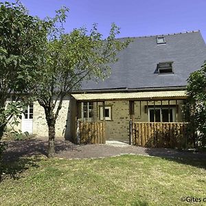 Charmante Maison Avec Parking, Jardin Et Wifi A Rouperroux - Fr-1-497-219 Villa Exterior photo