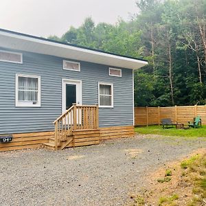 Fancy Nancy Place Otel Kentville Exterior photo