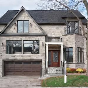 Beautiful House Near North York Center Otel Toronto Exterior photo