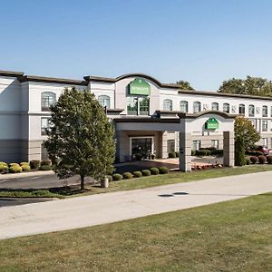 Wingate By Wyndham Parkersburg - Vienna Otel Exterior photo