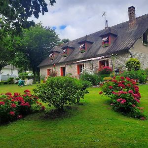 Chambre D Hote Les Bosquets Bed & Breakfast Cauge Exterior photo