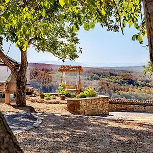 Complex Arbanashki Style-Panoramic View With Summer And Winter Terrace, Jacuzzi, Sauna, Children'S And Adult Area With Cinema Summer Otel Tırnova Exterior photo