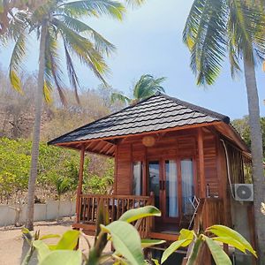 Yellow Coco Gili Gede Otel Exterior photo