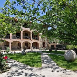 Chateau Fort De Manavi, Boutique Hotel Exterior photo