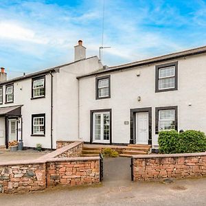 Old George III House Villa Newton Reigny Exterior photo