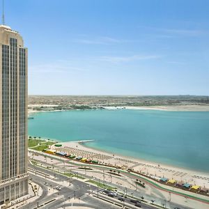 Wyndham Grand Doha West Bay Beach Otel Exterior photo