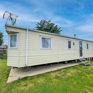 Great Caravan At Breydon Water Holiday Park, Ref 10086B Otel Belton with Browston Exterior photo