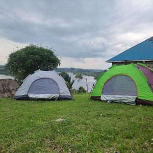 Sakalaka Daire Fort Portal Exterior photo