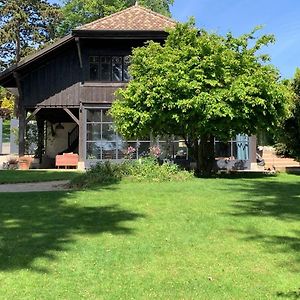 'Le Petit Clos Suites'- Charming Getaway On Leman Lake Nyon Exterior photo